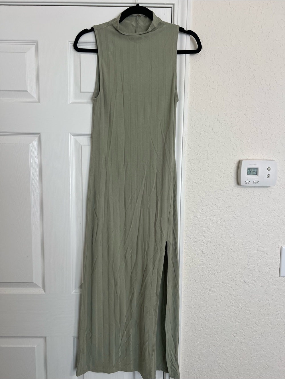Aritzia Wilfred Free Leo Dress | Sage Green | Size Small - Picture 2 of 7
